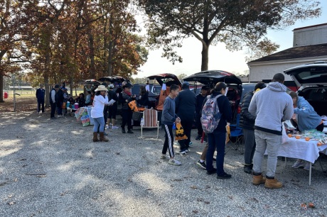 IMG_9152-Veronica-Garcia-trunk-or-treat-event