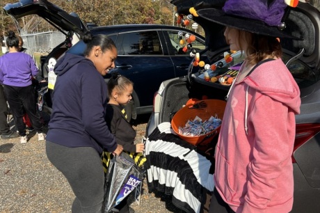 IMG_9161-Veronica-Garcia-trunk-or-treat-event